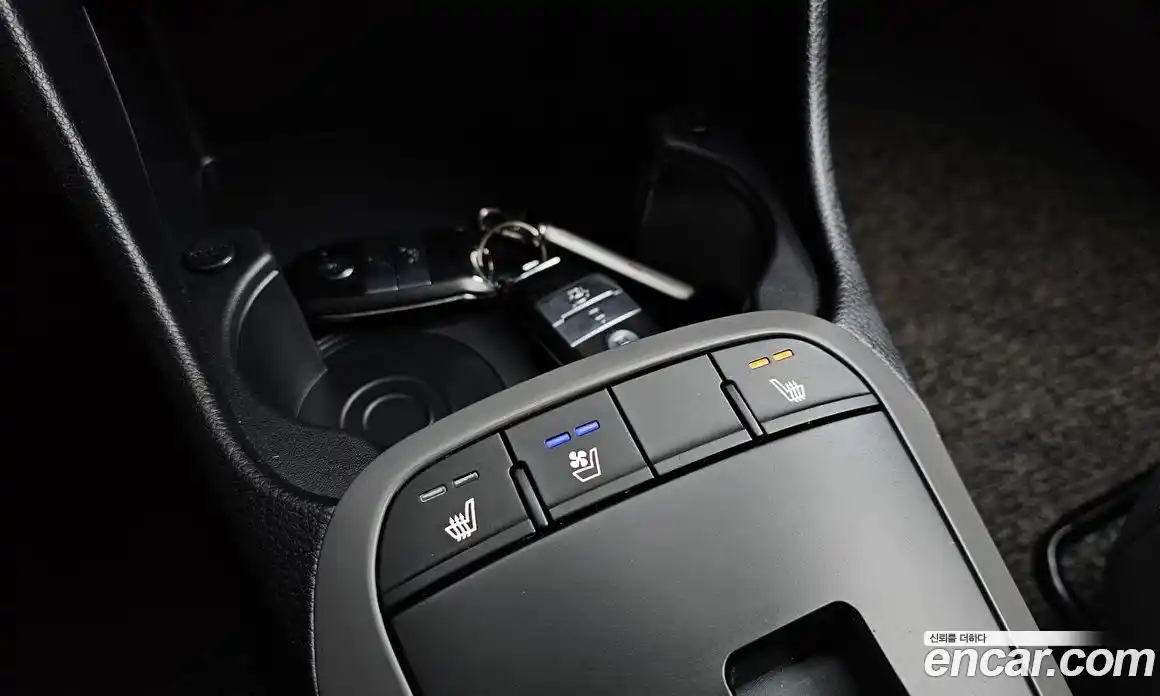 Kia Morning 2021 1.0 Автомат в Москве № 1128598, фото 17