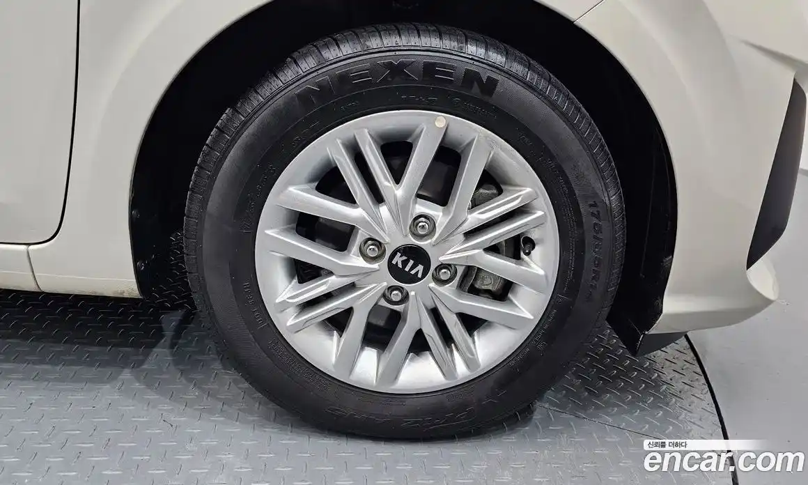 Kia Morning 2021 1.0 Автомат в Москве № 1128598, фото 5