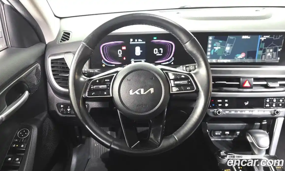 Kia Seltos 2023 1.6 гидро в Москве № 1128808, фото 12