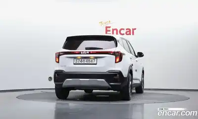 Kia Seltos 2023 1.6 гидро в Москве № 1128808, миниатюра 3