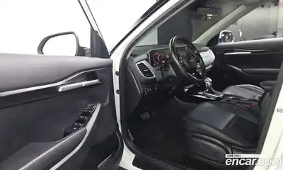 Kia Seltos 2023 1.6 гидро в Москве № 1128808, миниатюра 9