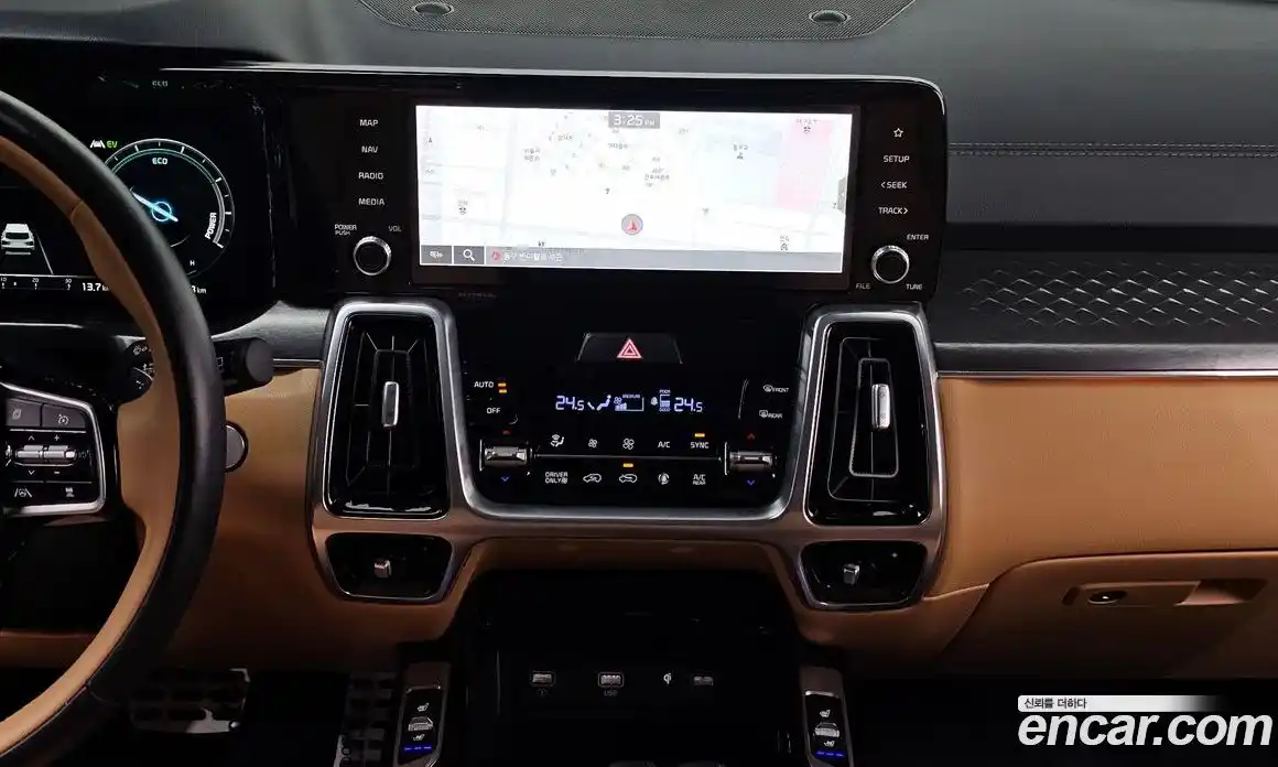 Kia Sorento 2022 1.6 Автомат в Москве № 1129030, фото 13