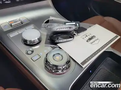 Genesis GV70 2025 2.5 гидро в Москве № 1129121, миниатюра 9