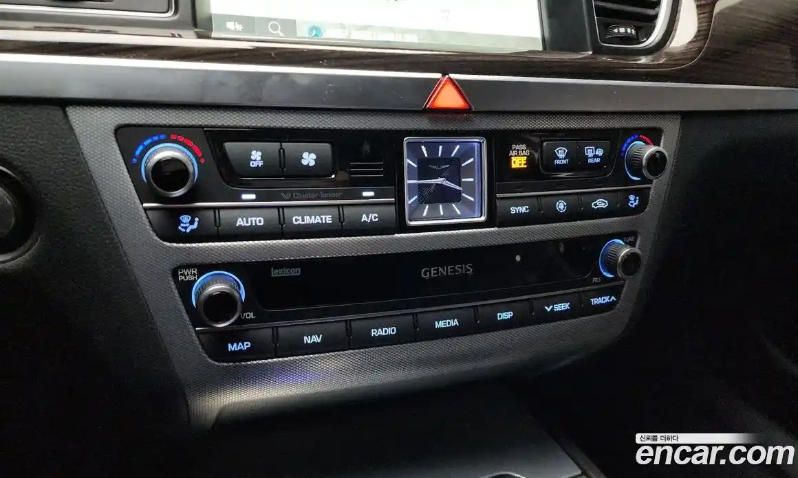 Genesis G80 2018 3.3 Автомат в Москве № 1129204, фото 16