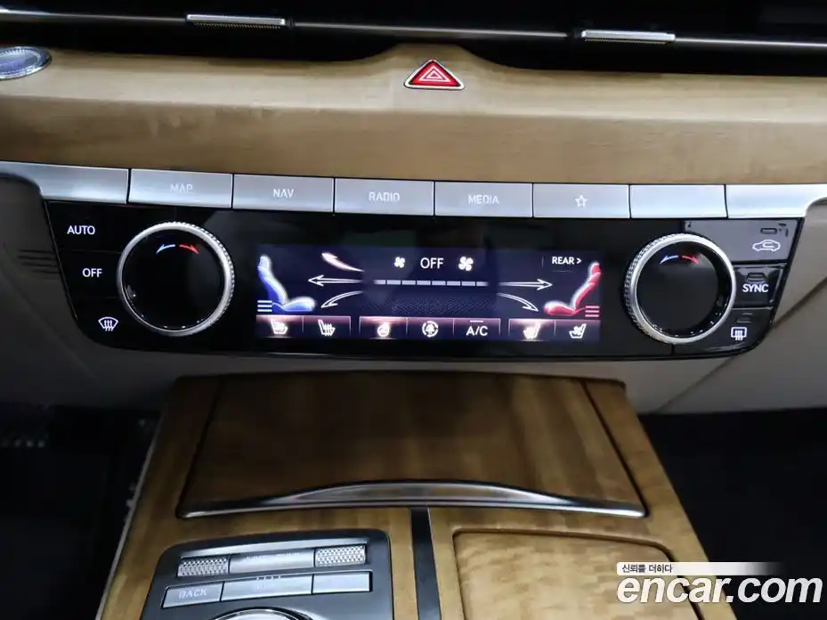 Genesis G80 2023 2.5 Автомат в Москве № 1129225, фото 16