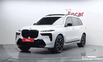 BMW X7, 2025