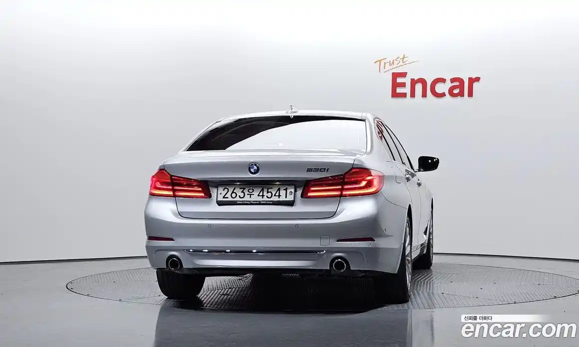 BMW 5-Series 2020 2.0 гидро в Москве № 1131172, фото 4