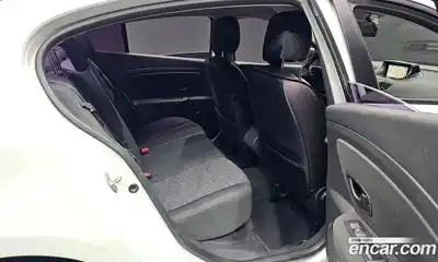 Renault SM3 2016 1.6 гидро в Москве № 1131176, миниатюра 11