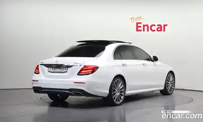Mercedes-Benz E-Class 2020 2.0 гидро в Москве № 1131767, миниатюра 2
