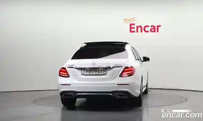 Mercedes-Benz E-Class 2020 2.0 гидро в Москве № 1131767, миниатюра 4