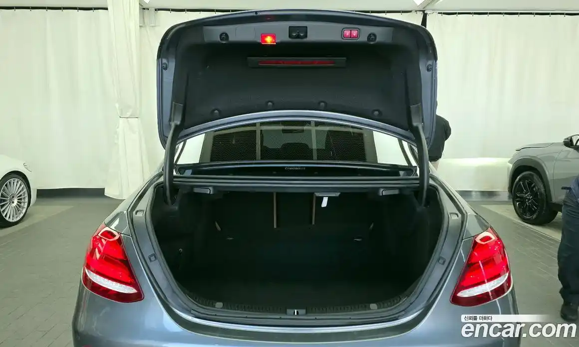 Mercedes-Benz E-Class 2019 1.9 гидро, фото 20