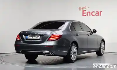 Mercedes-Benz E-Class 2019 1.9 гидро, миниатюра 2