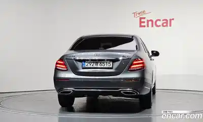 Mercedes-Benz E-Class 2019 1.9 гидро, миниатюра 4
