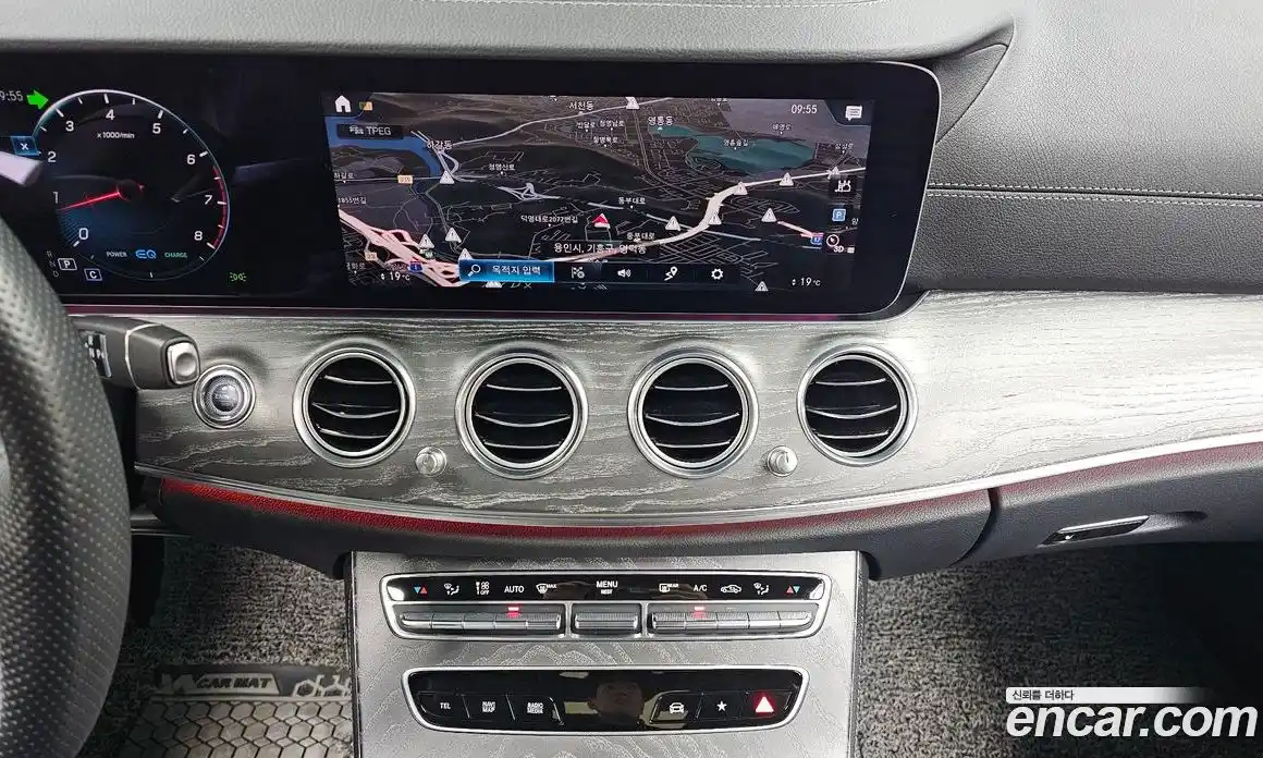 Mercedes-Benz E-Class 2023 2.0 гидро, фото 14