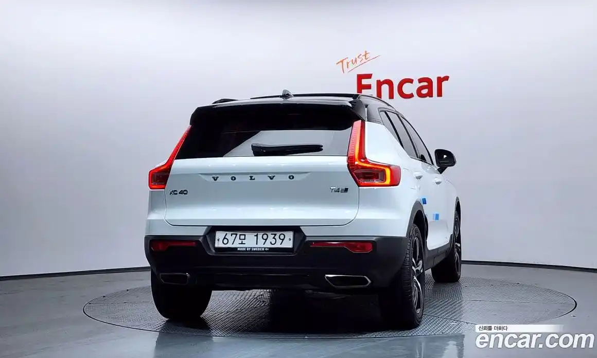 Volvo XC40 2018 2.0 гидро в Москве № 1132719, фото 4