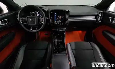 Volvo XC40 2018 2.0 гидро в Москве № 1132719, миниатюра 7
