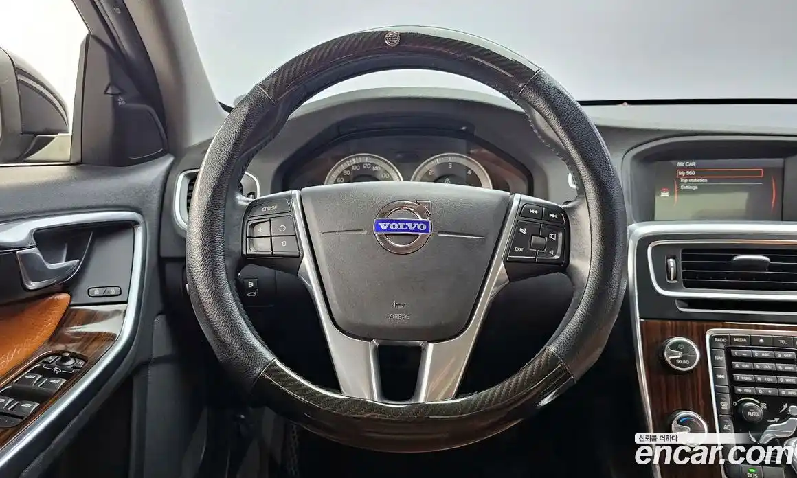 Volvo S60 2013 2.0 гидро в Москве № 1132847, фото 13
