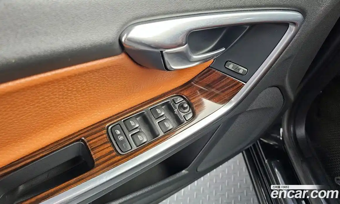 Volvo S60 2013 2.0 гидро в Москве № 1132847, фото 16