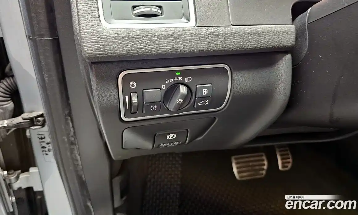 Volvo XC60 2014 2.4 гидро в Москве № 1133054, фото 17