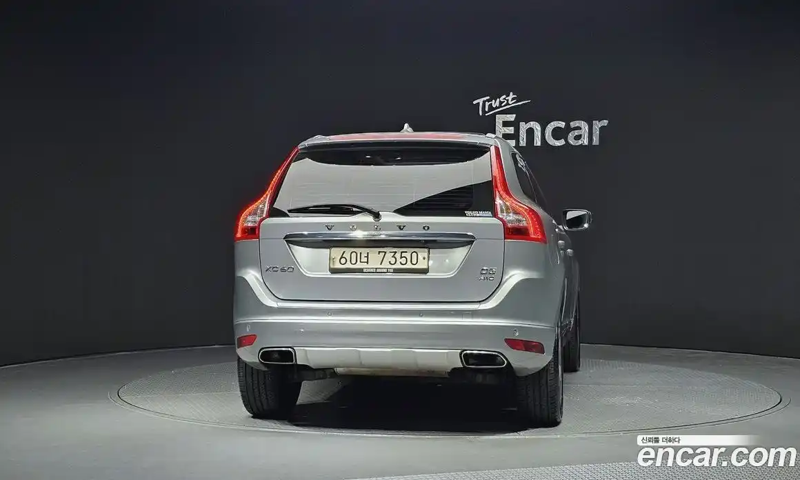 Volvo XC60 2014 2.4 гидро в Москве № 1133054, фото 4