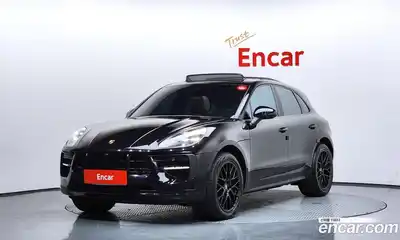 Porsche Macan, 2021
