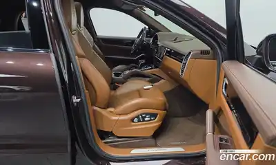 Porsche Cayenne 2021 3.0 гидро в Москве № 1134071, миниатюра 11