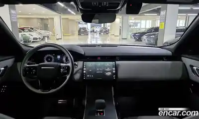 Land Rover Range-Rover Velar 2024 2.0 гидро в Москве № 1135759, миниатюра 9