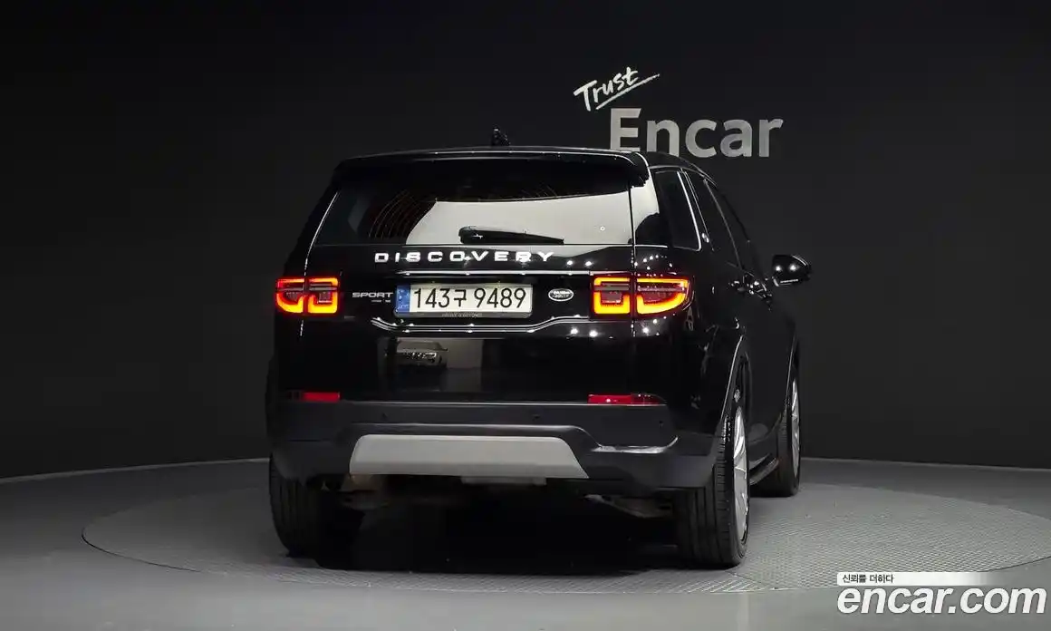 Land Rover Discovery Sport 2020 2.0 гидро в Москве № 1136631, фото 4