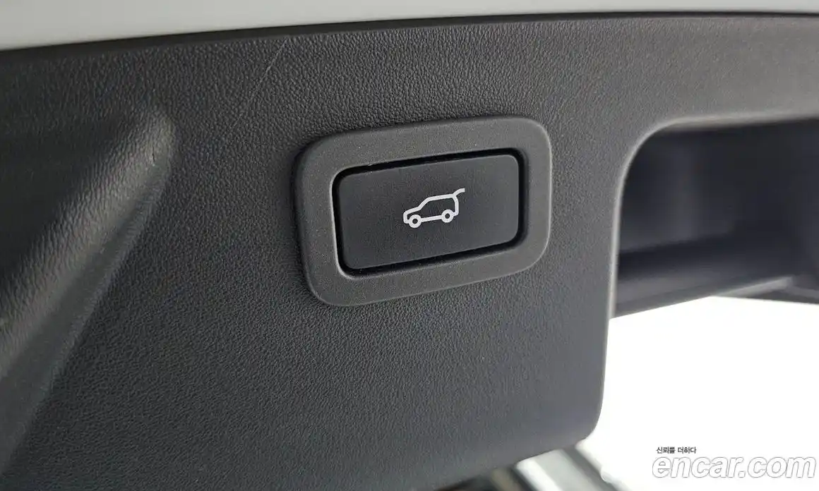 Land Rover Discovery Sport 2019 2.0 гидро в Москве № 1137103, фото 19