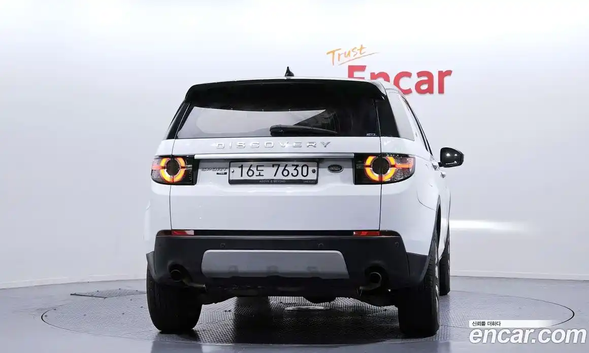 Land Rover Discovery Sport 2019 2.0 гидро в Москве № 1137103, фото 4