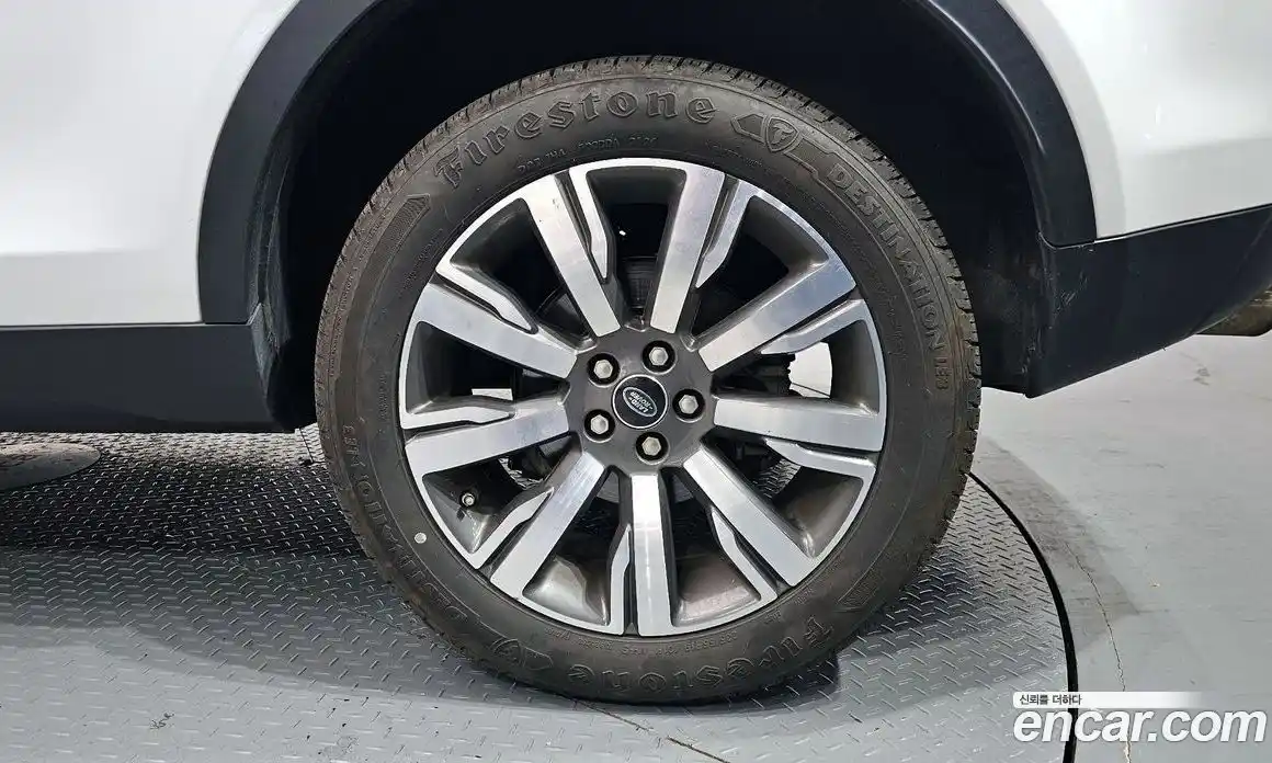 Land Rover Discovery Sport 2019 2.0 гидро в Москве № 1137103, фото 5