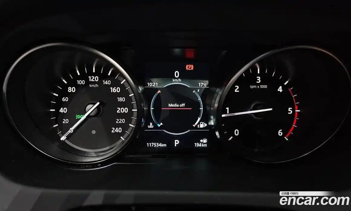 Land Rover Discovery Sport 2019 2.0 гидро в Москве № 1137103, фото 8