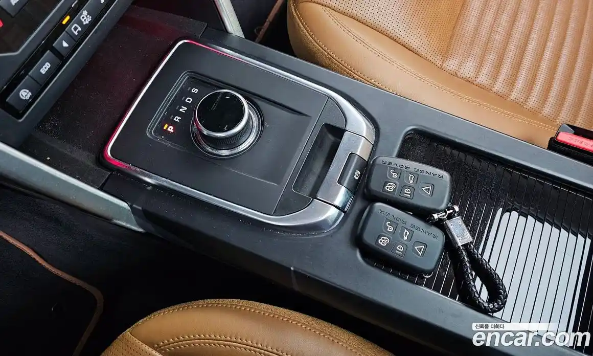 Land Rover Discovery Sport 2019 2.0 гидро в Москве № 1137103, фото 9