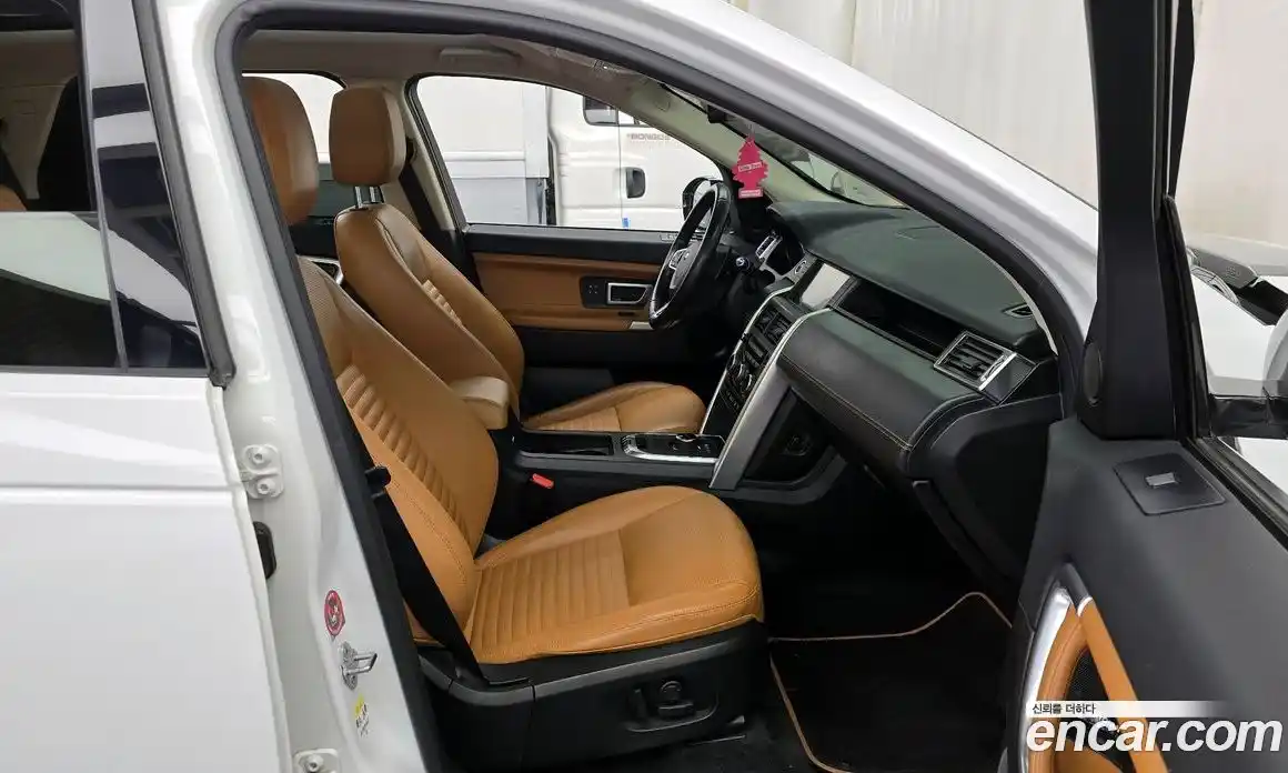 Land Rover Discovery Sport 2018 2.0 гидро в Москве № 1137581, фото 11
