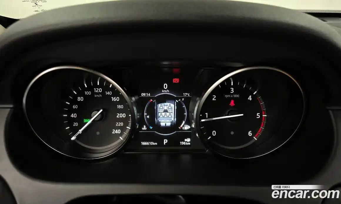 Land Rover Discovery Sport 2018 2.0 гидро в Москве № 1137581, фото 8