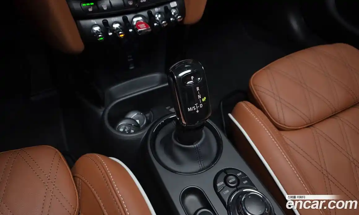 Mini Cooper 2024 2.0 гидро в Москве № 1137837, фото 9