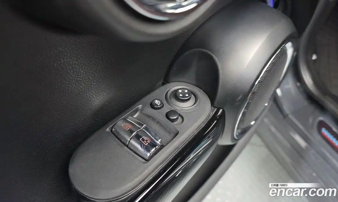 Mini Cooper 2019 2.0 гидро в Москве № 1137977, фото 11