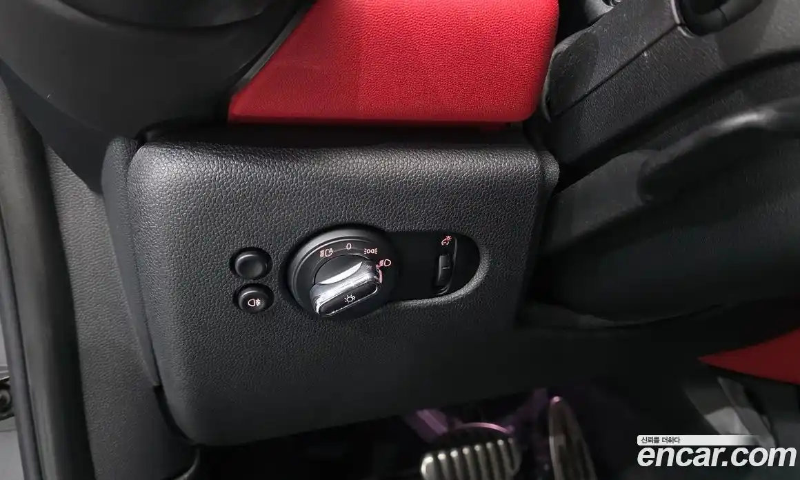 Mini Cooper 2019 2.0 гидро в Москве № 1137977, фото 13