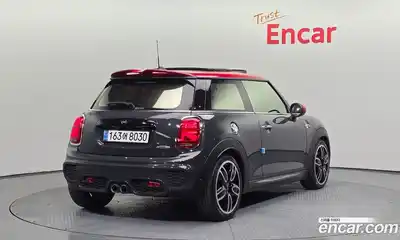 Mini Cooper 2019 2.0 гидро в Москве № 1137977, миниатюра 2