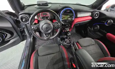 Mini Cooper 2019 2.0 гидро в Москве № 1137977, миниатюра 7