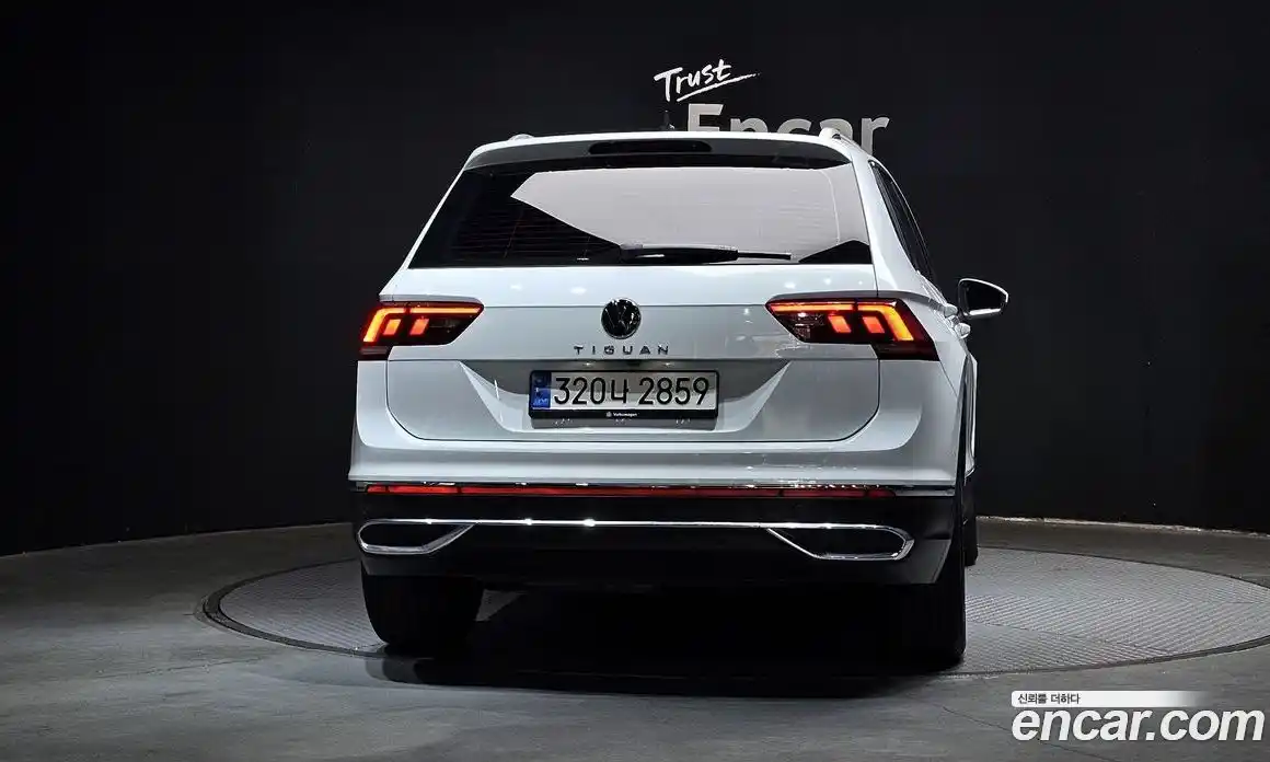 Volkswagen Tiguan 2022 2.0 гидро в Москве № 1138967, фото 4