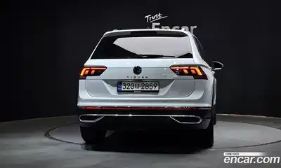 Volkswagen Tiguan 2022 2.0 гидро в Москве № 1138967, миниатюра 4