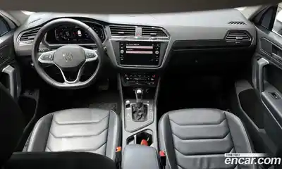 Volkswagen Tiguan 2022 2.0 гидро в Москве № 1138967, миниатюра 7