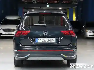 Volkswagen Tiguan 2022 2.0 гидро в Москве № 1138970, миниатюра 3