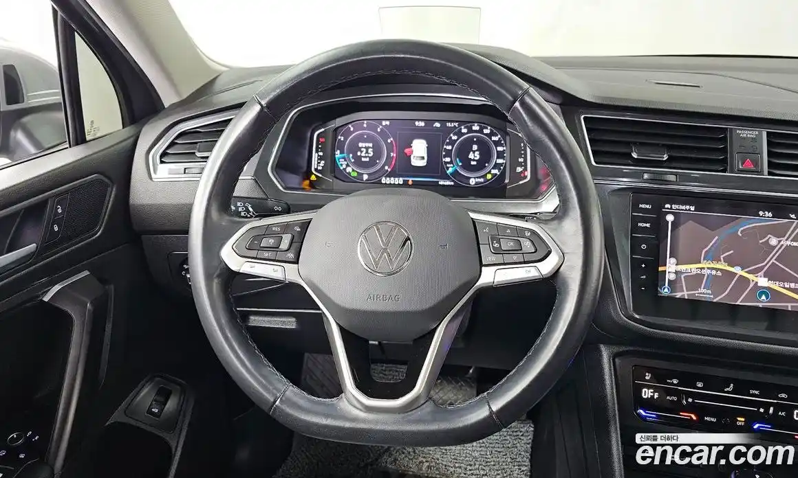 Volkswagen Tiguan 2023 2.0 гидро в Москве № 1138977, фото 13
