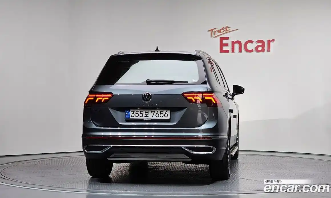 Volkswagen Tiguan 2023 2.0 гидро в Москве № 1138977, фото 4