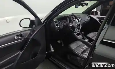 Volkswagen Tiguan 2013 2.0 гидро в Москве № 1139108, миниатюра 11