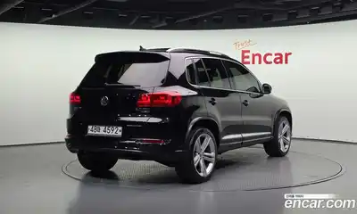 Volkswagen Tiguan 2013 2.0 гидро в Москве № 1139108, миниатюра 2