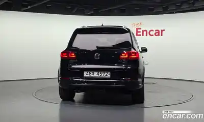 Volkswagen Tiguan 2013 2.0 гидро в Москве № 1139108, миниатюра 4