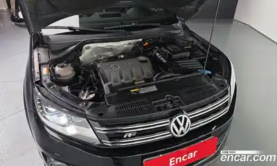 Volkswagen Tiguan 2013 2.0 гидро в Москве № 1139108, миниатюра 6